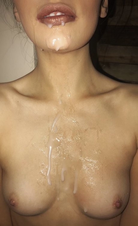 Xavia Brook nudes model image