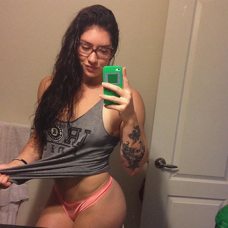 bbc slut onlyfans erotic picture