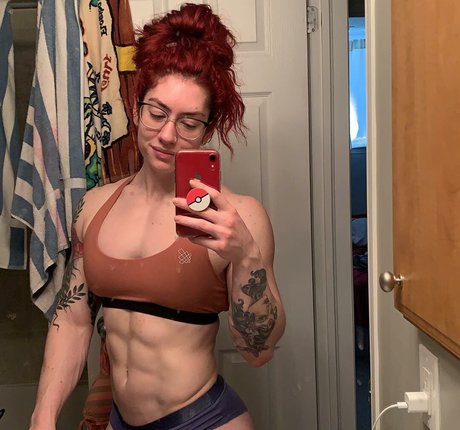 Natasha Aughey perfect actress pic