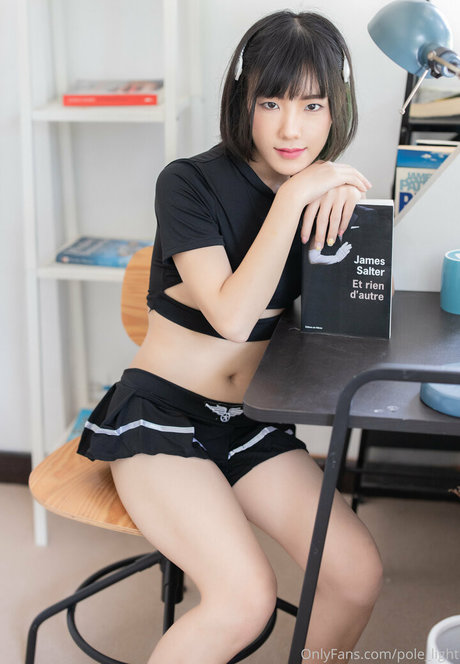 pole light star xxx photo