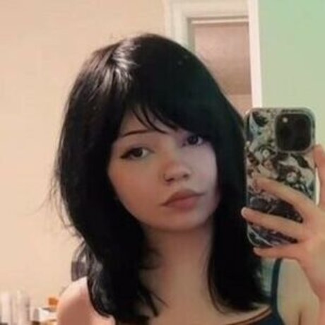 Eleyeesay xxx pornstar photo