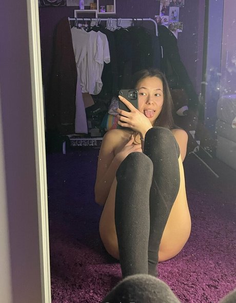 amyloou pornstar pretty gallery