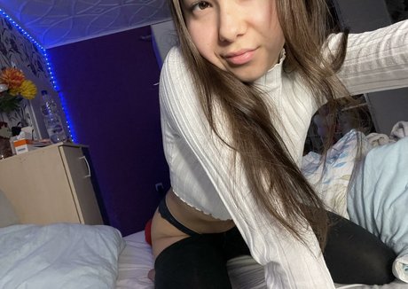 amyloou model pretty archive