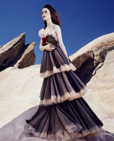 Lily Collins pornographic model images