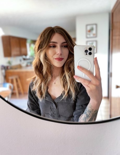 marzz nice model photos