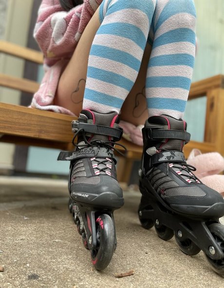 comfyqueen hot model pic