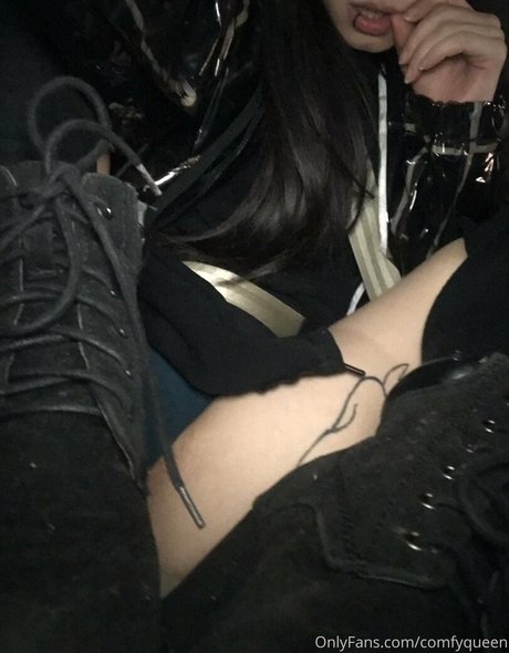 comfyqueen free star gallery