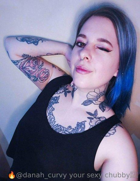 danah curvy pornstar nude images