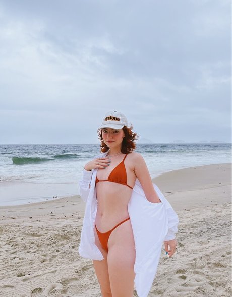 Duda Matte star sexy archive