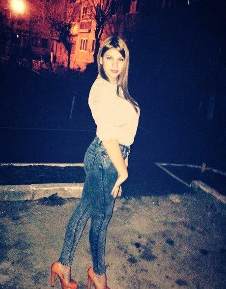 Roberta Ptru xxx star images