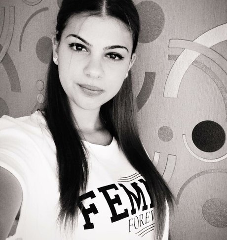 Roberta Ptru star xxx archive