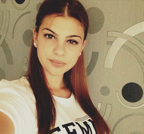 Roberta Ptru star sex img