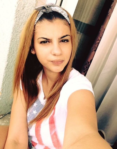 Roberta Ptru best model photos