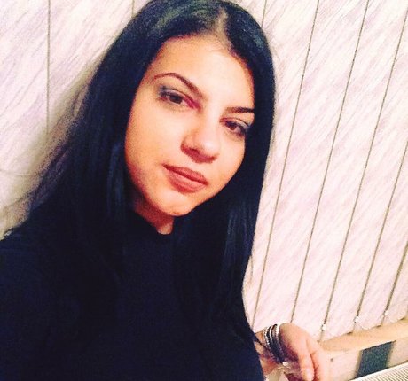 Roberta Ptru xxx pornstar archive