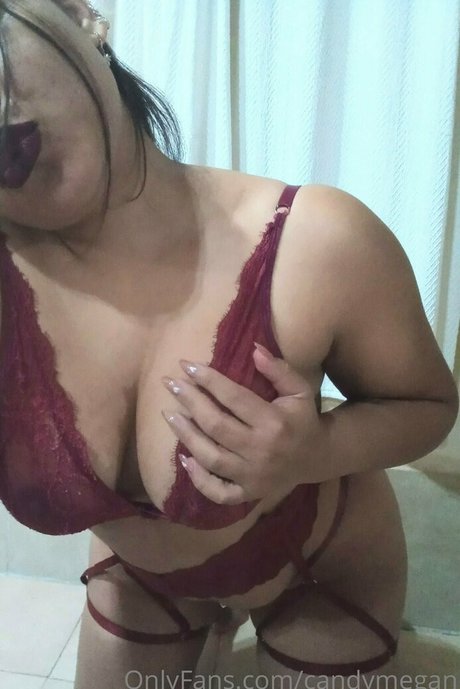 candymegan perfect model image