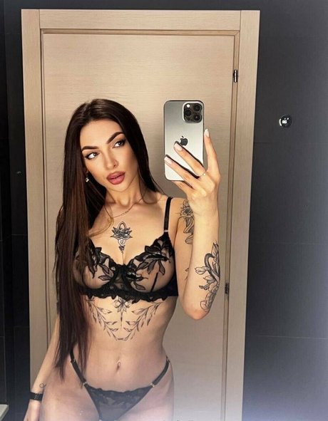 candymegan porn model gallery