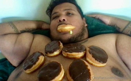 kingslard sexy actress images