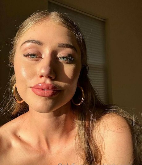 Mslunarose erotic pornstar archive