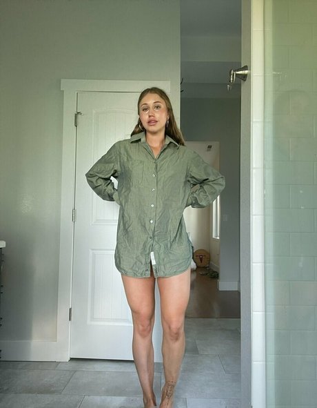 Mslunarose star adult img