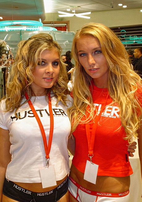 Hayley Marie Coppin model pictures