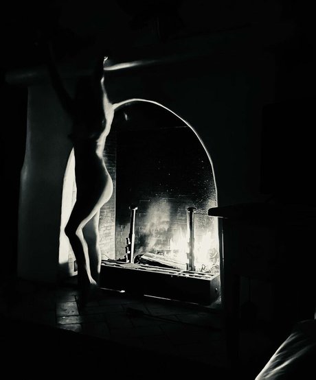 Ali Larter star porn image