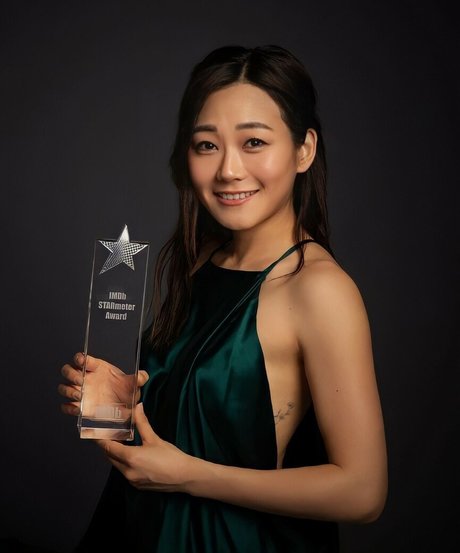 Karen Fukuhara star naked picture