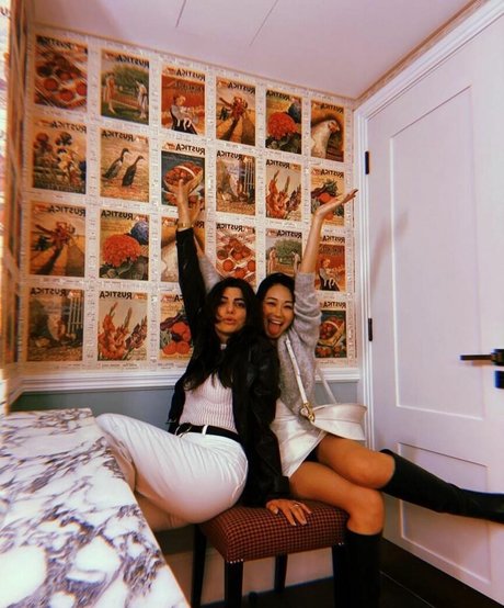 Karen Fukuhara model erotic image