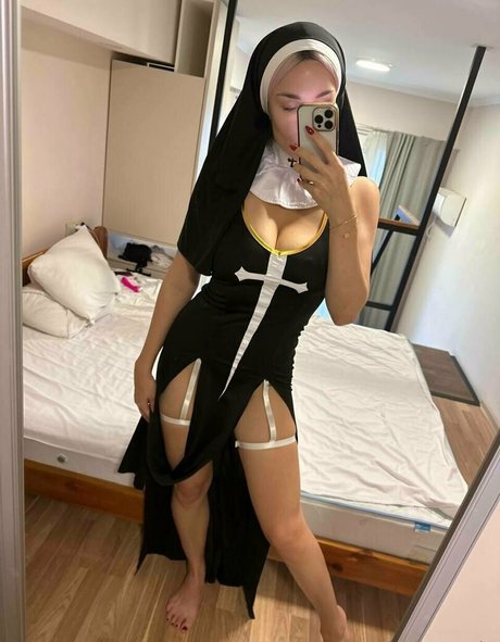 lucia morris nice actress pics