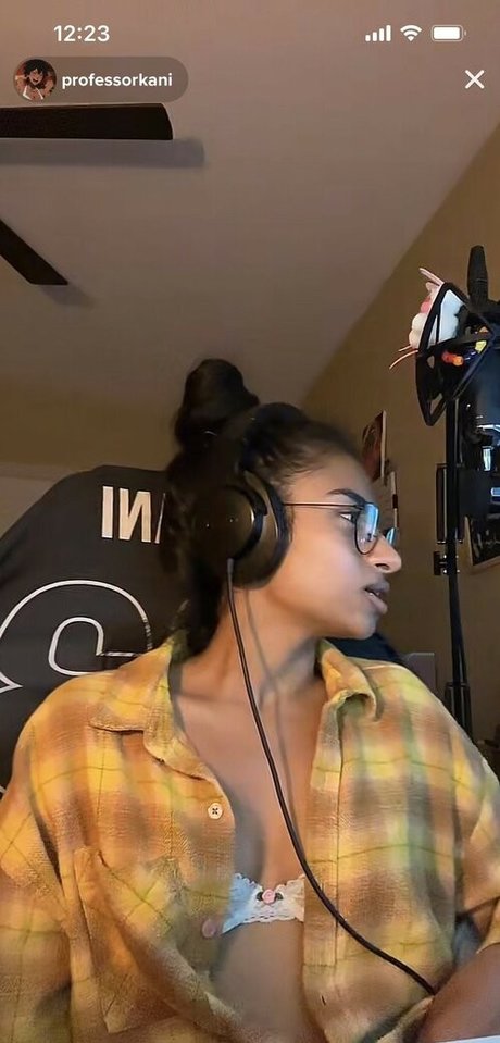 FaZe Kani nice model images