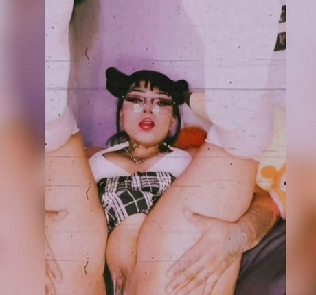 babybbonnie model perfect photos