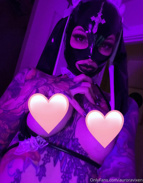 auroravixen model porn photo