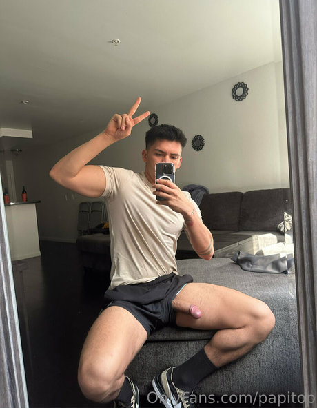 papitop model sexy archive