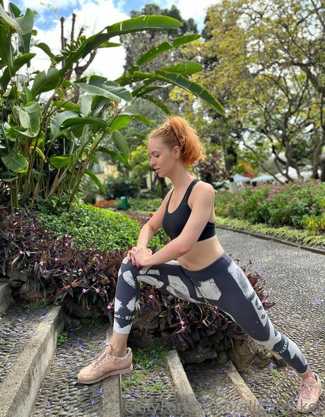 alicerocket pornstar sexy img