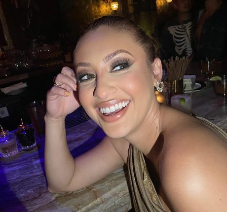 Francia Raisa star erotic archive