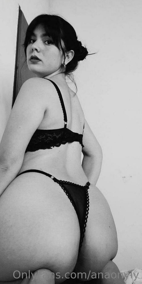 anaonyly naked pornstar image