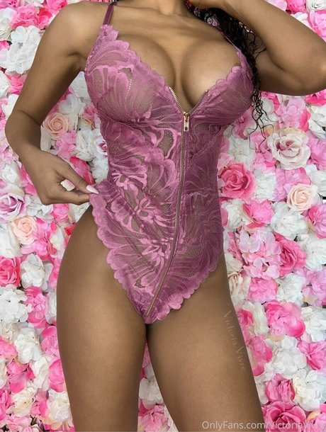 victoriafree model nudes pictures