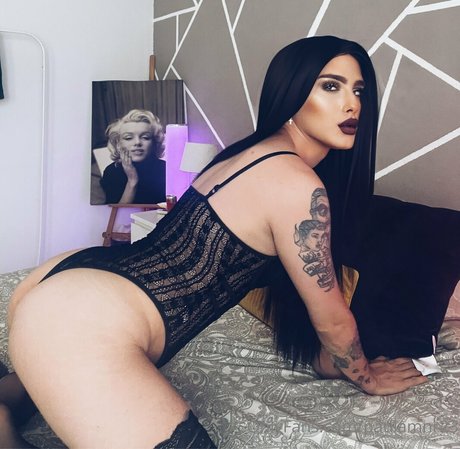 paulamnr23 nice star pic