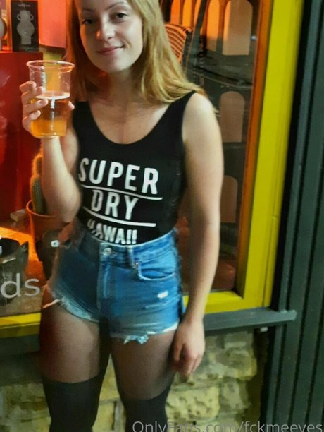 fckmeeyes exclusive model img