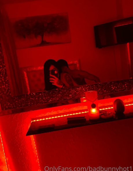 badbunnyhot1 model art photo
