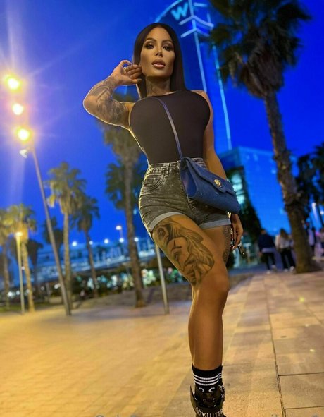 vanessajhons1 model best images