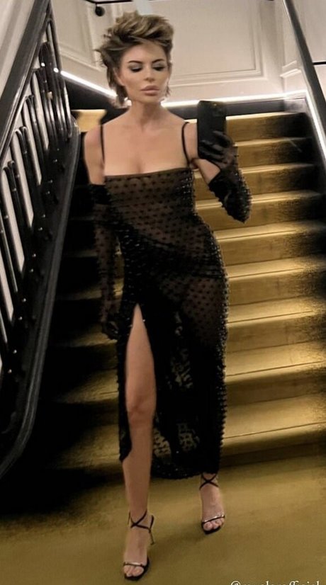 Lisa Rinna model perfect photos