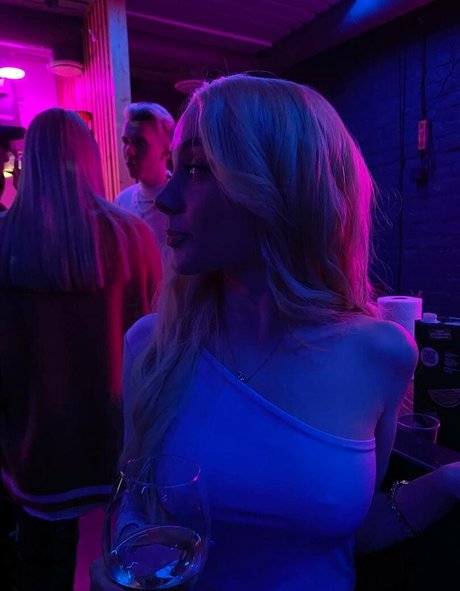 Fasoollka pornstar exclusive photo