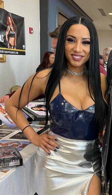 Leila Grey pornstar perfect archive