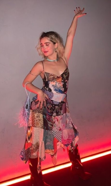 Haley Lu Richardson model nice gallery