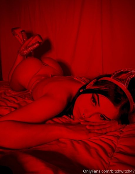 bitchwitch47 exclusive star gallery