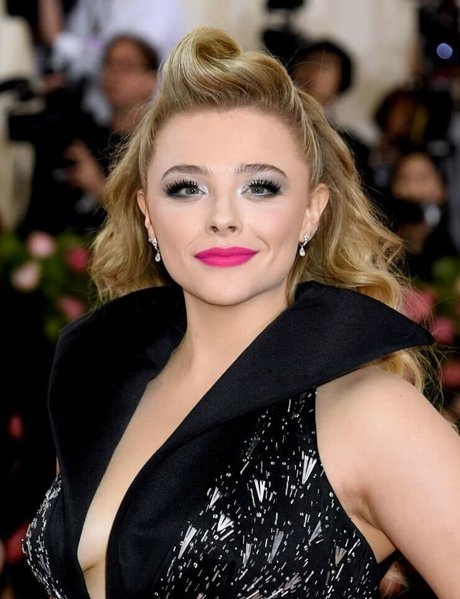 Chloe Grace Moretz pornstar free archive