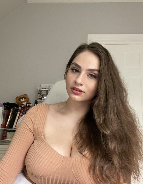 Elisabeth Marchini pretty actress photo