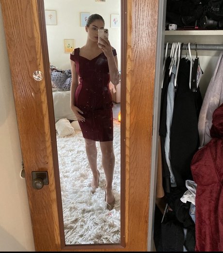 Elisabeth Marchini star pornographic galleries