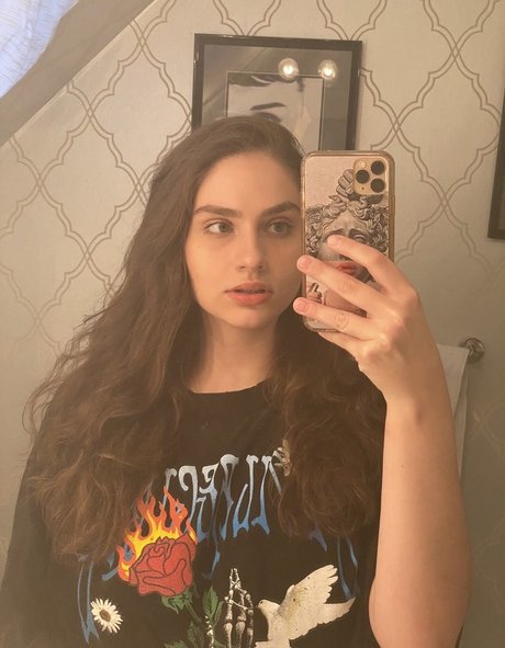 Elisabeth Marchini sexy actress photo