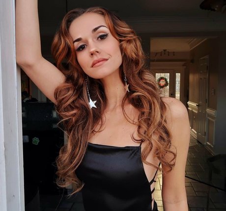 Gabby J David star pornographic pic